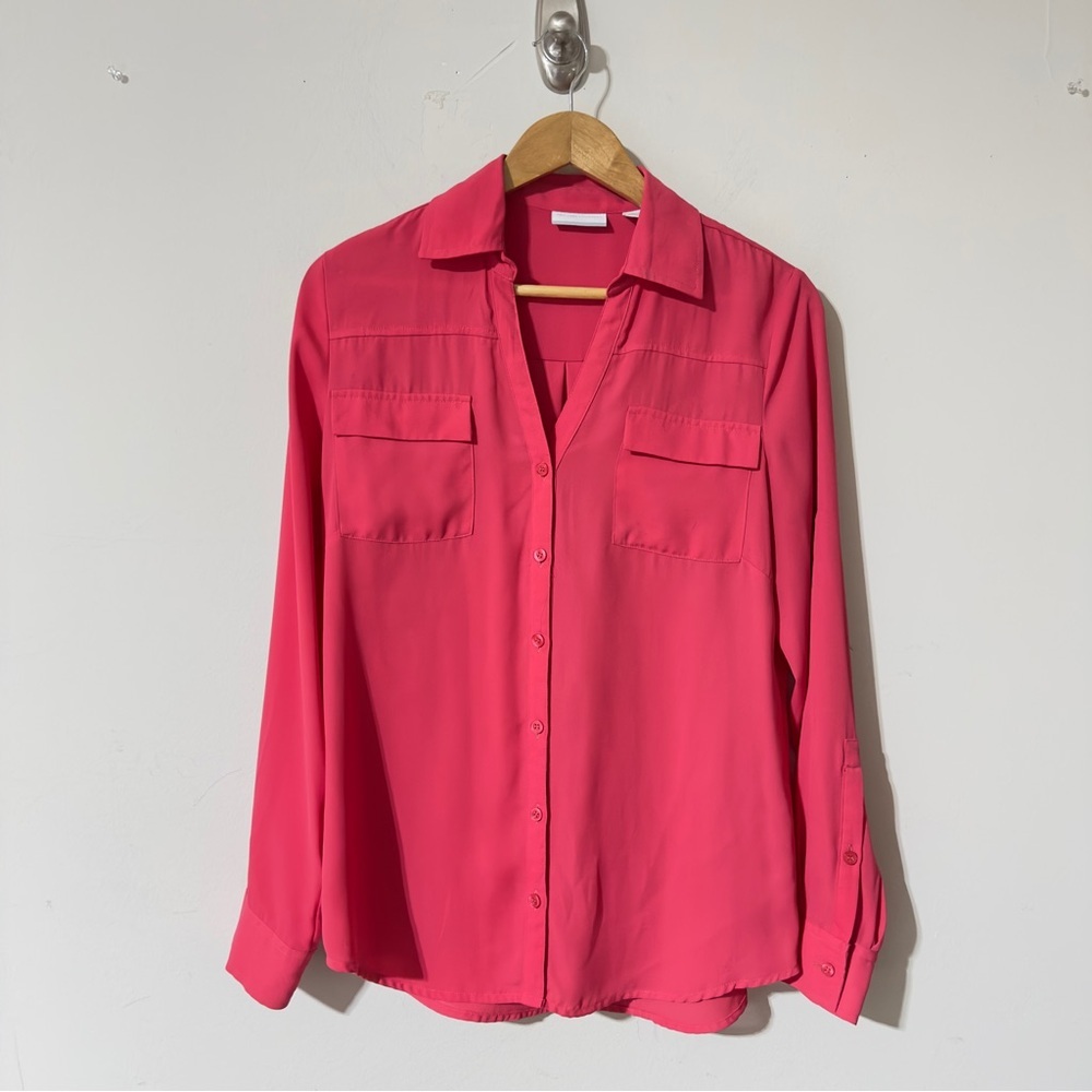 👉 New York & Company Pink V-Neck Button Up Blouse, Long Sleeve, Size Medium
